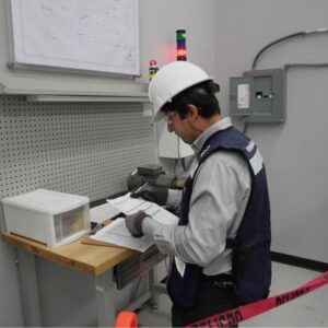 EC0215, Estándar de competencia laboral EC0215, Certificación EC0215 Mantenimiento Correctivo a Instalaciones Eléctricas Industriales OCIMAQ  Certificaciones en el sector eléctrico 215 OCIMAQ 300x300